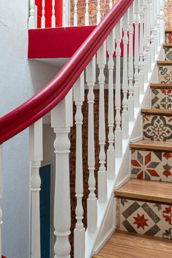 Paraiso Suites By Coloursrevolution بورتو المظهر الخارجي الصورة